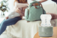 Nuvita Warm70 chauffe-biberon nomade avec fonction 70 °C pour la stérilisation du lait maternisé