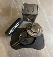 Twistshake 2x Feeding Spoon Set 4+m Schwarz
