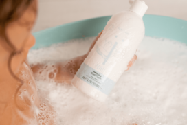 Naïf Baby & Kids Relaxing Bath Foam - Badeschaum 500ml – Bild 4